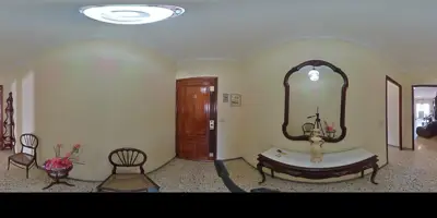 Piso de cuatro dormitorios zona Mesa y López