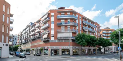 V0299 - Pere Martell 49-51 Esc. A 2n B
