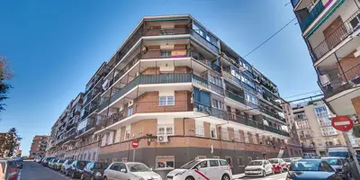 REMAX Lodonar - Salasierra