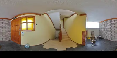 Casa con garaje y terrazas en Altavista