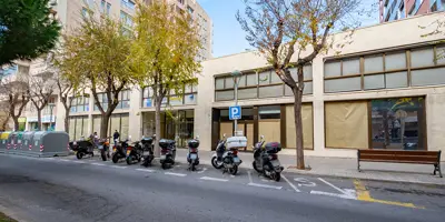 L0182 - Avd. Roma 15, TGN