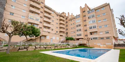 V0220 - Violant D´Hongria 56, 3º, 3ª. S. Pere i S.