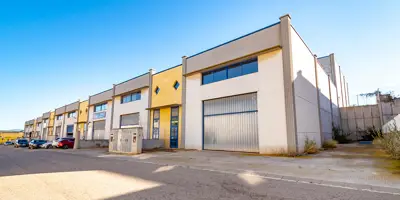 L0174 - Nau 9 - Vial Interior Privat 1, Perafort,