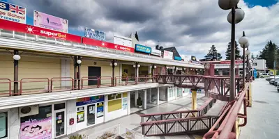 REMAX Lodonar - Local Colonia